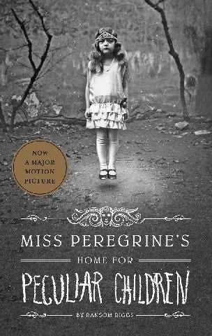 miss-peregrine’s-home-for-peculiar-children-by-ransom-riggs-(paperback) cover image